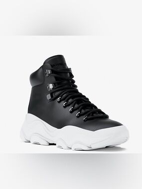 Michael Kors NWT Atlas Leather upper Water Repellent Chunky High-Top Sneaker.